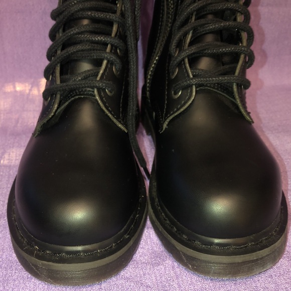 Used Demonia Bolt 400 Lace-Up Side Zip Boots Women’s Size 8 - Picture 4 of 11